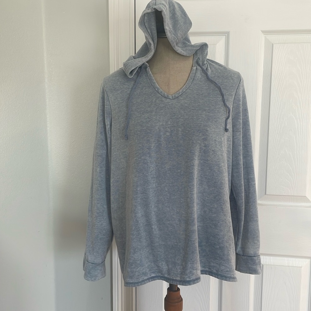 Kikit hoodie sweatshirt hood, V-neck long sleeves blue super soft womens size XL